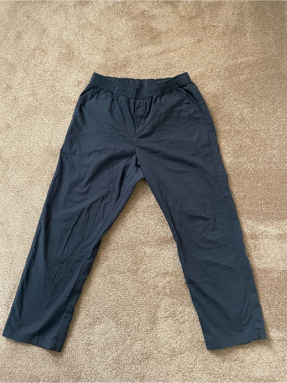 Uniqlo Women’s Cotton Relaxed Black Ankle Pants (Women’s Size Medium)
